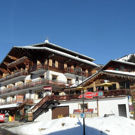 Arc En Ciel Hotel Châtel Exterior foto