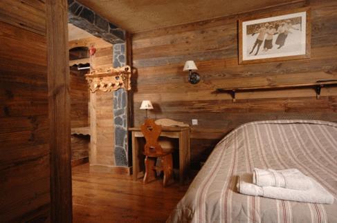Arc En Ciel Hotel Châtel Cameră foto